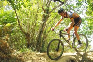 LAURENT DOMMAIN CHAMPION NOUVELLE AQUITAINE XC MARATHON