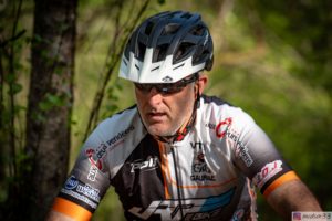 NATHALIE PIGNOT (M50 F) ET LAURENT DOMMAIN (M50 H) CHAMPIONS DEPARTEMENTAUX UFOLEP VTT XCO